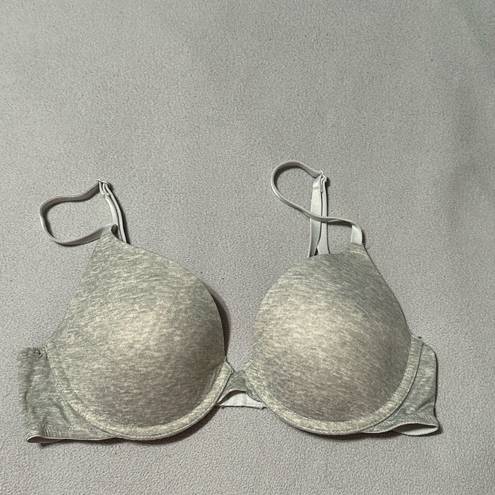 Grey 34B PINK T-shirt Bra